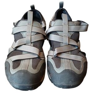Men's Gunmetal strappy sandals with vibram soles. Size 13 good condition.